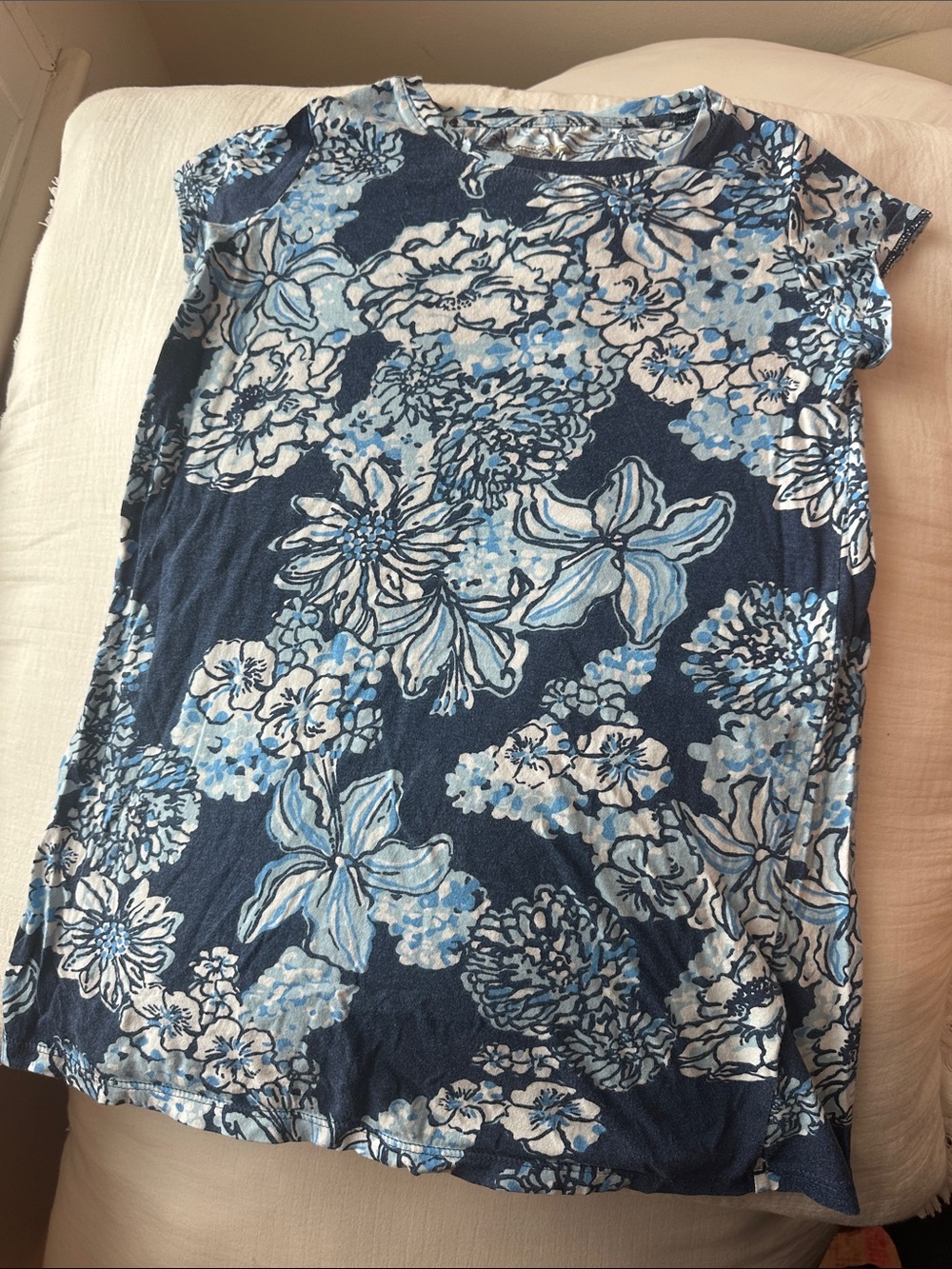 Used Lilly Pulitzer Girls Dress in Bouquet all day. Play condition.
